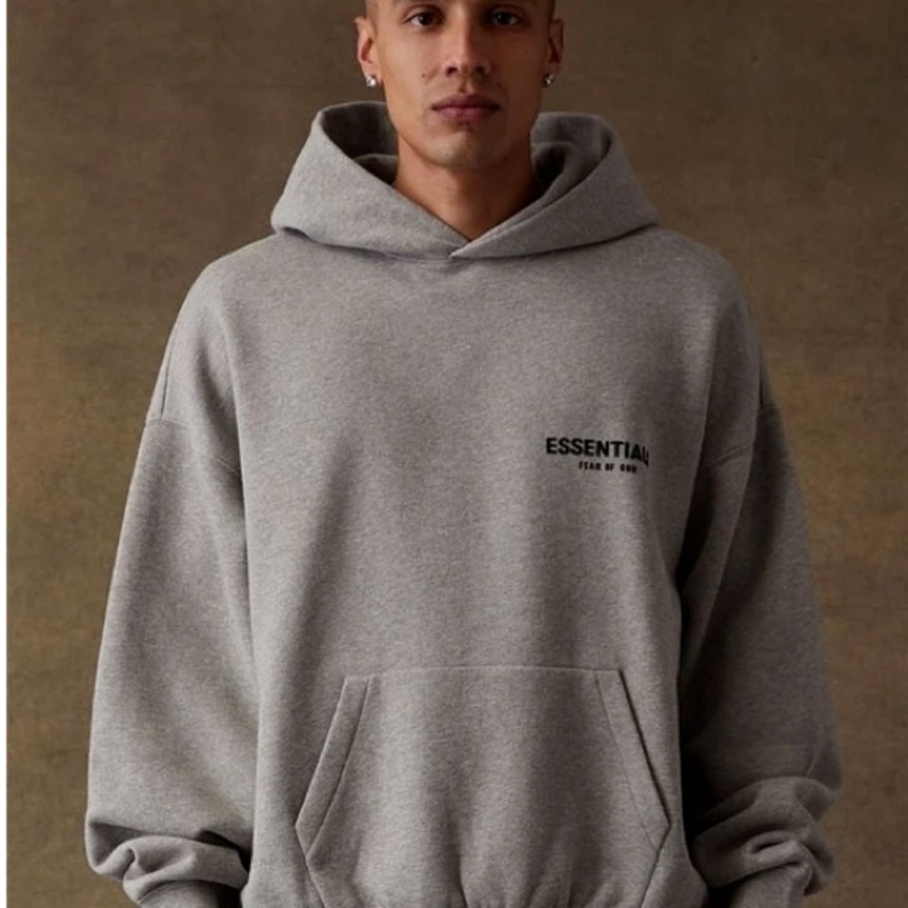 Essentials Sweatshirt Dark Oatmeal NWT